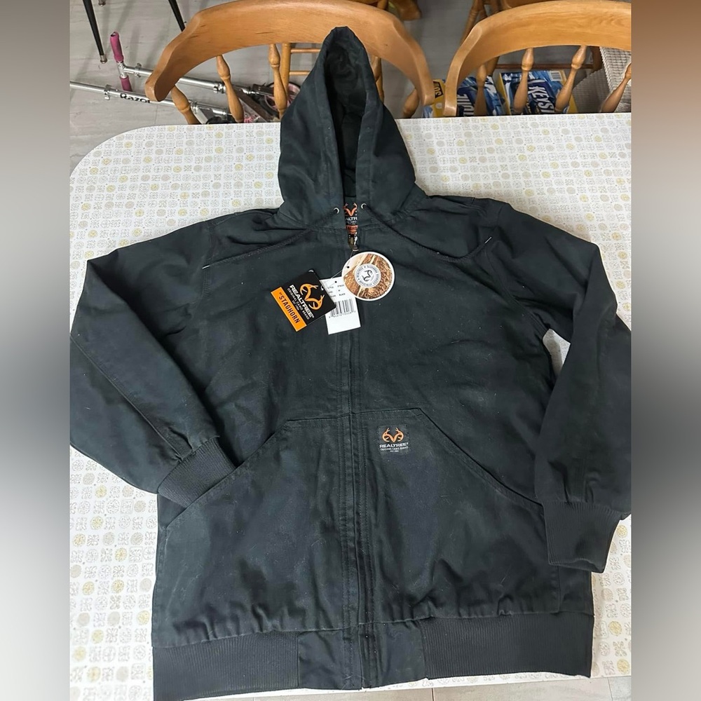 Men's Realtree Black Jacket